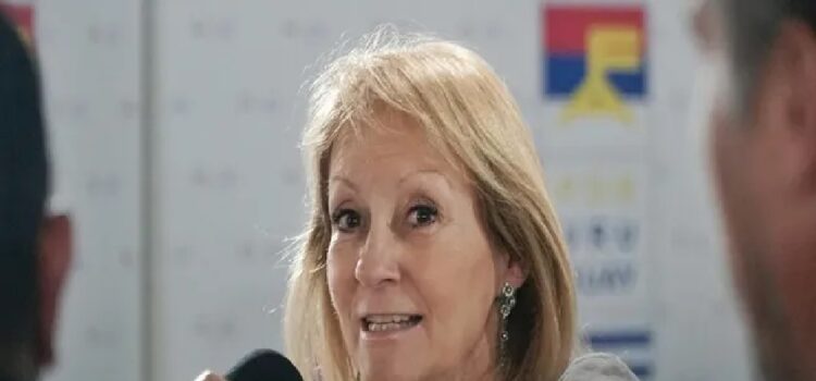 Cierre de Yazaki: Carolina Cosse no descartó un seguro de paro especial y abrió la puerta a revisar la ley de inversiones