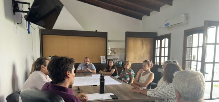 Feriar.T y la Municipalidad refuerzan su apoyo a emprendedores y artistas