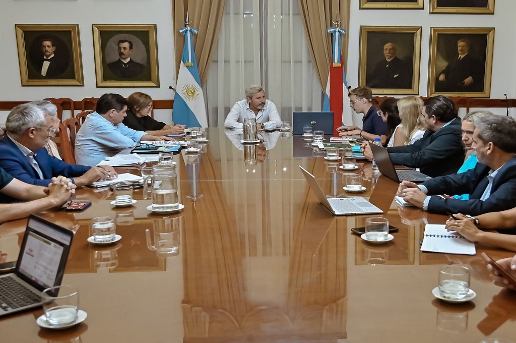 El gobernador repasó junto a Fregonese el Plan Educativo Provincial