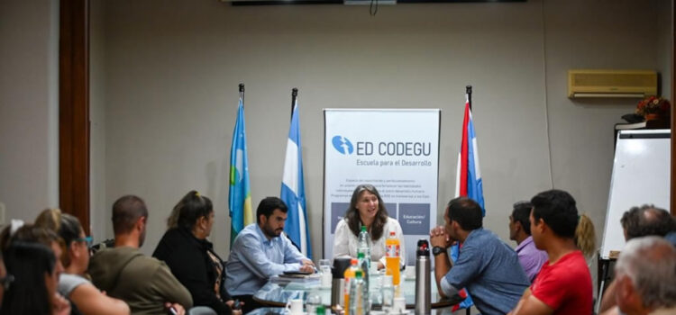 La titular del Instituto de Promoción Cooperativa y Mutualidades de Entre Ríos mantuvo una reunión de trabajo con cooperativas de la ciudad