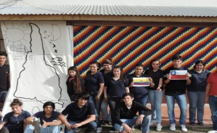 Prepararon encuentro educativo durante meses y el CGE lo suspendió a pocas horas del comienzo por falta de fondos para el transporte