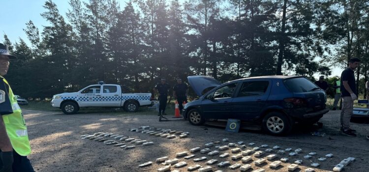 Incautan importante cargamento de marihuana en San Jaime de la Frontera