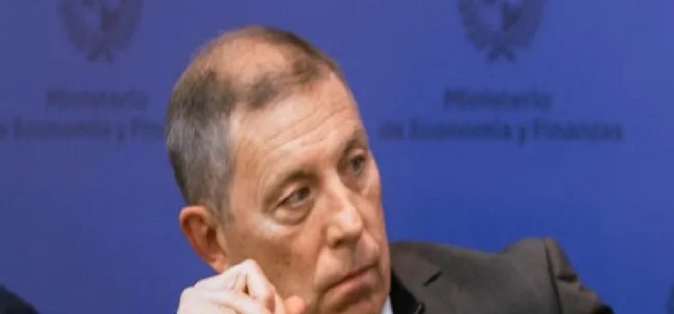 Gabriel Oddone recibirá a intendentes del litoral por la reducción en el descuento del Imesi
