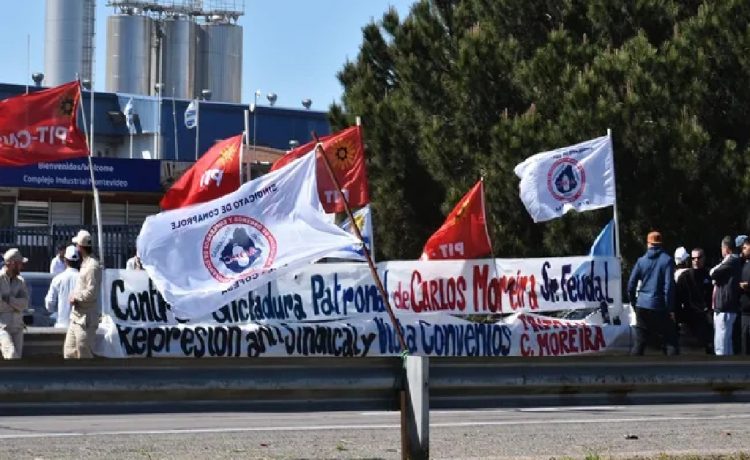 La Federación de Trabajadores de la Industria Láctea (FTIL) apuntó contra los despidos y cierres de plantas, y anunció su adhesión al paro general del PIT-CNT.