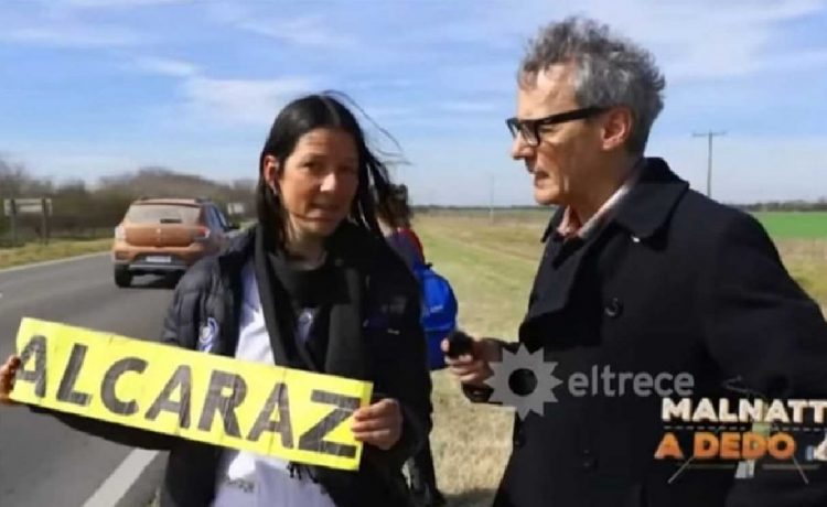 Malnatti, “a dedo” por Entre Ríos: maestros a los que no les alcanza para el transporte y el sacerdote que le dio la bendición