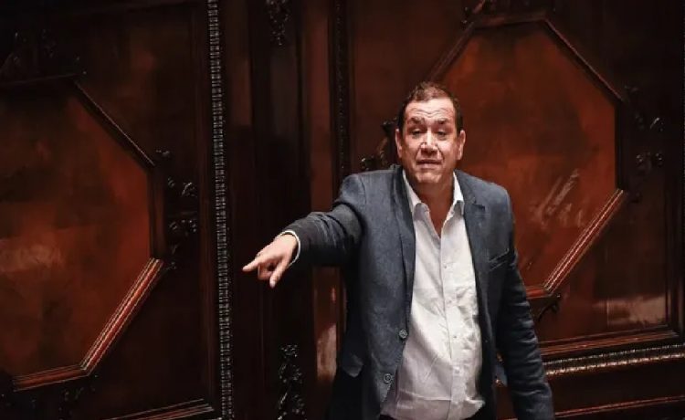 El Frente Amplio descarta acciones judiciales contra Sebastián da Silva y va por la vía parlamentaria