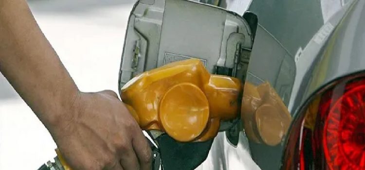 El gobierno vuelve a subir el descuento al Imesi en la frontera con Argentina