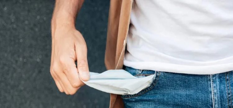 El 30% de los ocupados perciben menos de $ 25.000 al mes