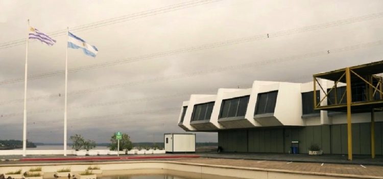 Intendente marca distancia de Benegas Lynch: “la represa no se puede privatizar”; “Enersa funciona muy bien”