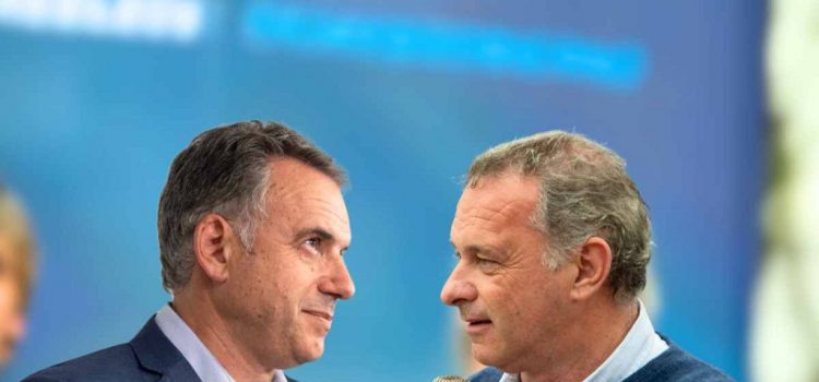 Trabajo de la oposición es aprobada solo por el 23% de la ciudadanía, según Factum