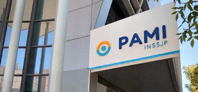 Argentina: Denuncian sobreprecios y retornos en el PAMI durante operaciones de compra de lentes