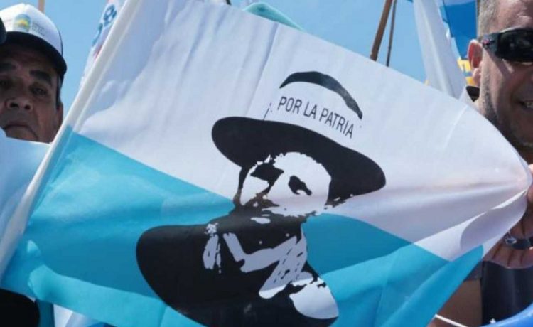 Partido Nacional suspende a tres exediles de Maldonado investigados por presunta corrupción