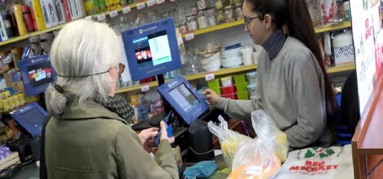 Uruguay: Comerciantes del litoral piden al BROU reactivar medidas para evitar otro desvío de consumo hacia Argentina