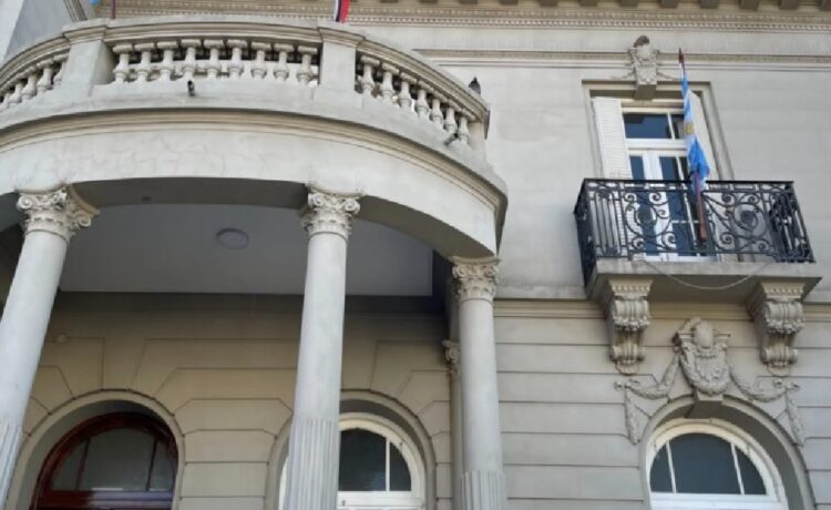 Los médicos analizan la oferta de Iosper