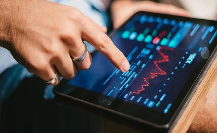 El Presupuesto quinquenal ignora el atraso cambiario y la UCU alerta por riesgos para los exportadores