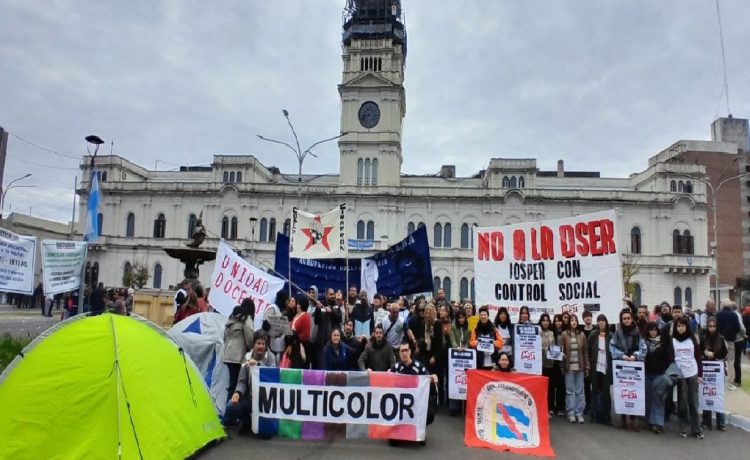La lista Multicolor plantea una recuperación del AGMER para los docentes