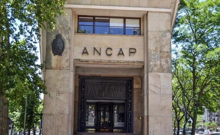 ¿Cómo les fue a Ancap y UTE en los primeros meses de la gestión de Yamandú Orsi?