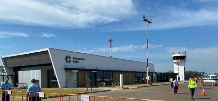 Quieren instalar una planta de compostaje cerca del aeropuerto de Salto. Rechazo ambientalista por “olores nauseabundos”