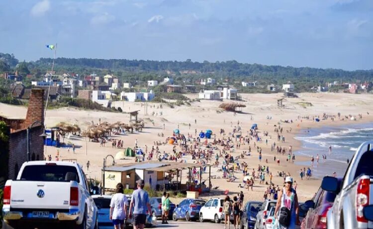 Los viajes de uruguayos a Argentina se redujeron un 45% durante el 2024