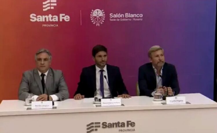 Terminada la reunión los mandatarios brindaron un conferencia de prensa y con fuerte reclamo al Gobierno nacional para que baje las retenciones al campo.