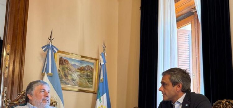 Michel se reunió con Mayans en el Senado de la Nación con agenda en la deuda externa