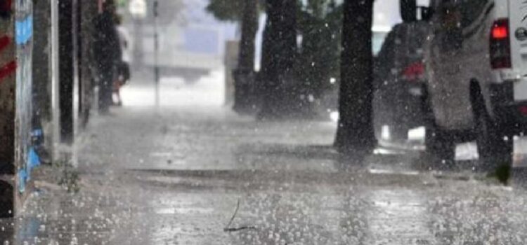 Anuncian tormentas con posibles ráfagas y caída de granizo en diez departamentos de la provincia