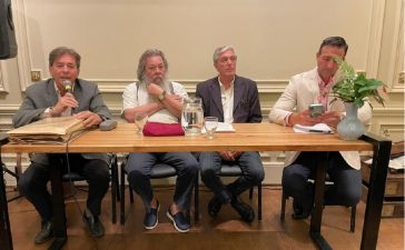 Marta Ledri y Ana María Papes, ganadoras del Certamen Literario Municipal Guillermo S. Ledri