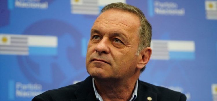 “Presupuesto medio pelo”: Delgado criticó al FA y advirtió que la ley podría “trancarse”