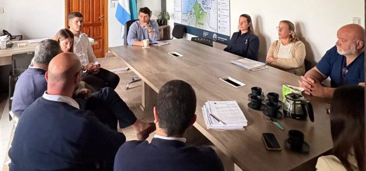 Gualeguaychú asesora a Villa Elisa sobre el Programa de Regularización de Residencias