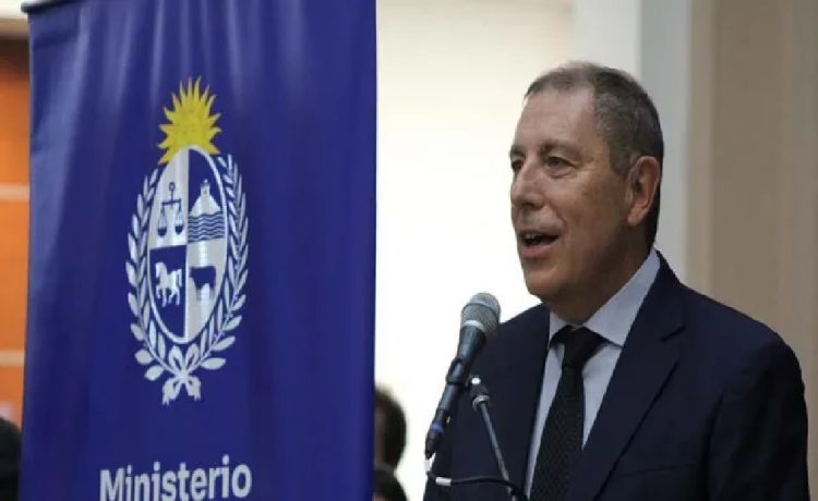 Gabriel Oddone descartó una ampliación del gasto y advirtió que el "el perímetro presupuestal es el que es"