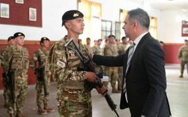 Davico acompañó el egreso de nuevos soldados del Ejército Argentino en Gualeguaychú