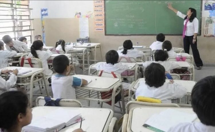 Los titulares de Educación de las 24 jurisdicciones ratificaron un calendario de 190 días de clase para el próximo año