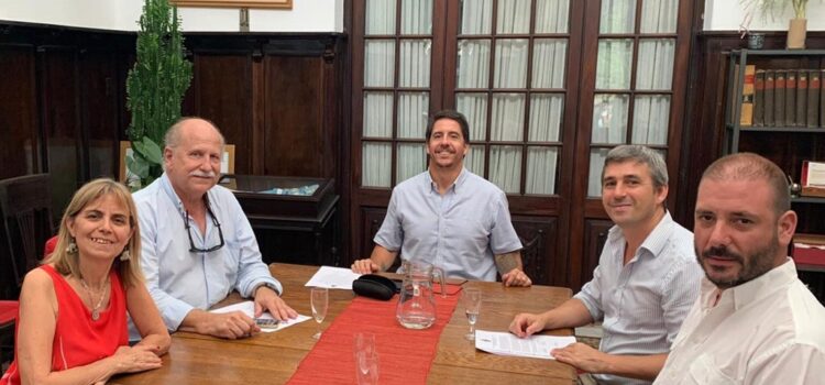 Colón y Paysandú avanzan en las gestiones de la binacionalidad del aeropuerto