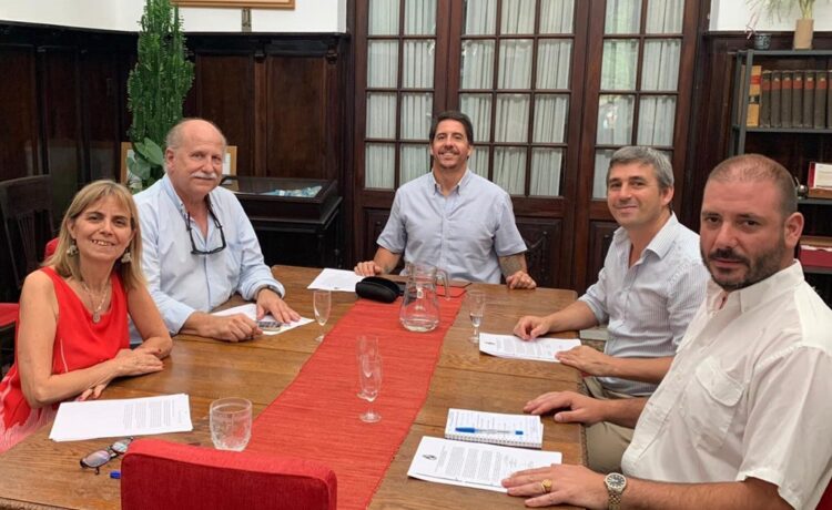 Colón y Paysandú avanzan en las gestiones de la binacionalidad del aeropuerto