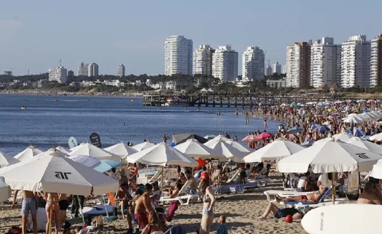 Febrero con alta expectativa en Punta del Este: las reservas superan el 90% en algunos centros turísticos