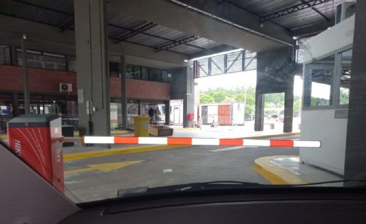 Habilitaron las cabinas de “paso vecinal” en el Puente Internacional Salto Grande