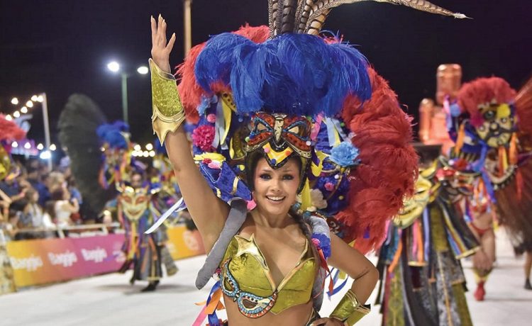 Carnaval de Gualeguaychú: Papelitos anunció una inversión récord de $600 a $650 millones para la comparsa 2026