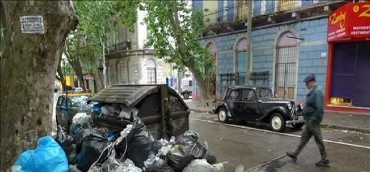 Cabildo Abierto propone privatizar la recolección de residuos en Montevideo
