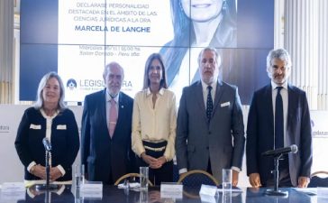 La jueza que nunca está: Susana Medina no fue a Tribunales y asistió a un homenaje en la Legislatura porteña