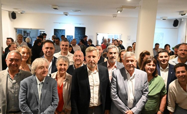 Davico participó del lanzamiento de la temporada de verano en Entre Ríos