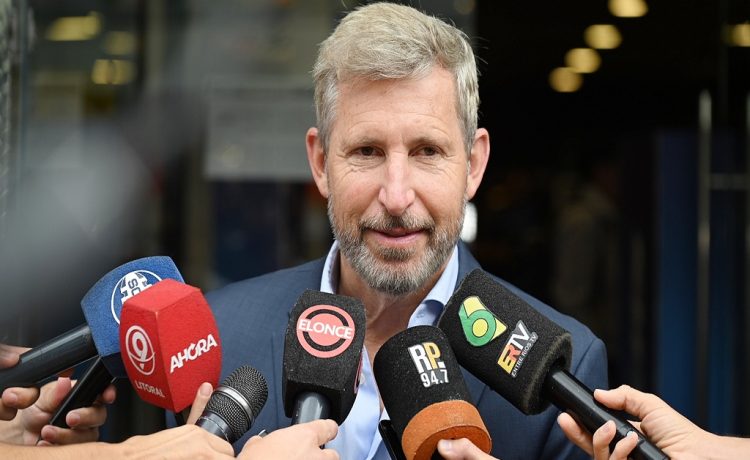 Frigerio celebró la baja de retenciones y afirmó que "la Argentina está en la dirección correcta"