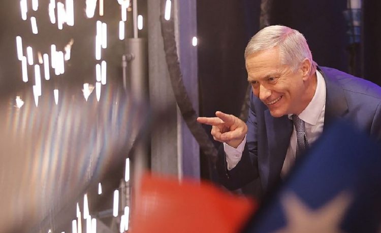 Quién es Kast, el ultraderechista que venera la dictadura de Pinochet y será presidente