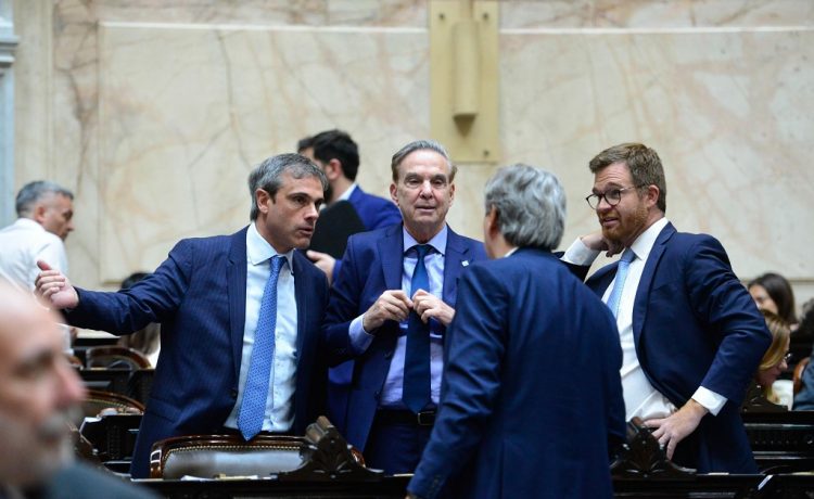 Michel: “El gobierno provincial no ejecutó los recursos que tiene del Fondo Vial”