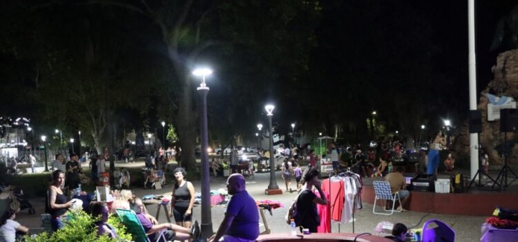 Feria Comunitaria Norte: encuentro de vecinos, emprendedores y artistas locales
