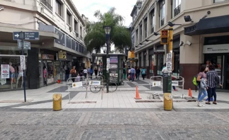 Comerciantes de Paraná calificaron como "paupérrimo" el 2025 para el sector