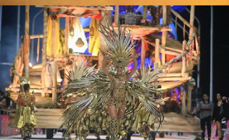 El Carnaval del País se prepara para la segunda noche de la edición 2026