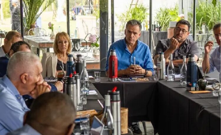 El gobierno electo de Orsi sigue definiendo nombres para las instituciones estatales