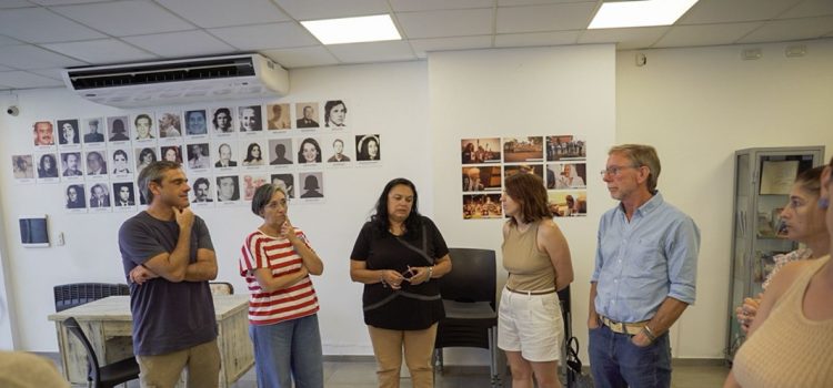 Preocupación docente por reformas educativas y previsionales: reunión entre legisladores y AGMER