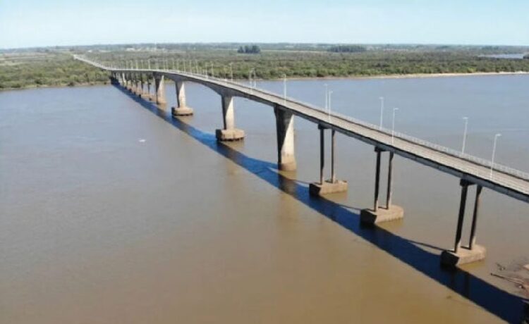 Según informa CARU, inspecciones subacuáticas en pilares no indican afectación; tampoco hay deformación vertical