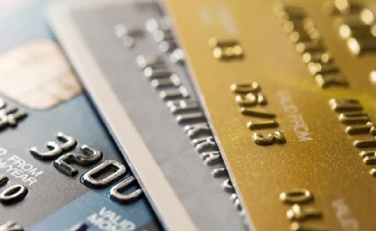 Crecieron las compras con tarjetas de crédito: ¿en qué gastaron más los uruguayos?